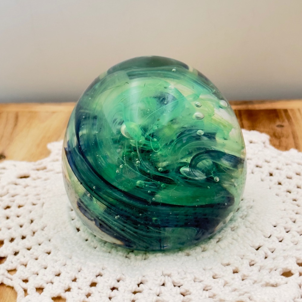 Round Art Glass Paperweight Green Teal Swirl Controlled Bubble Egg Orb 3" Decor - Picture 6 of 13